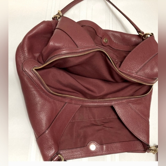 Coach Lexy In Leather Wine Soft Pebbled Leather Three Compartment Double Strap - Picture 9 of 15